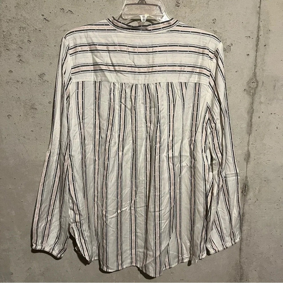 LOFT Blouse NWT Womens Medium White Striped Rayon Balloon Sleeve V Neck - Picture 9 of 11